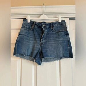 NWT Old Navy Button Fly denim short - Higher High Rise